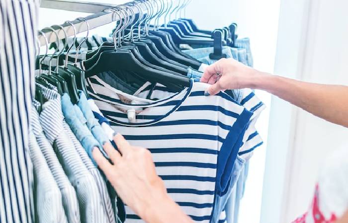 Organising wardrobe